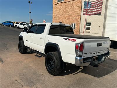 2020 Toyota Tacoma TRD Off-Road   - Photo 3 - Roosevelt, UT 84066