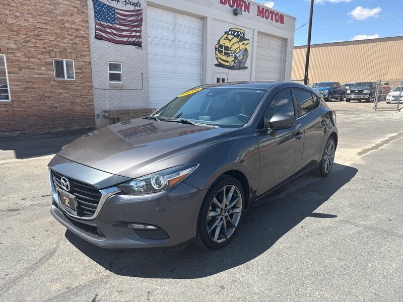 2018 Mazda Mazda3 Touring - Photo 1 - Roosevelt, UT 84066