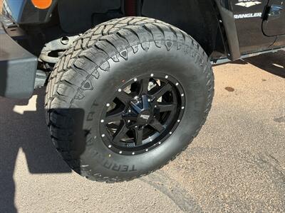 2010 Jeep Wrangler Sahara   - Photo 5 - Roosevelt, UT 84066