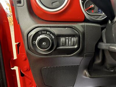 2018 Jeep Wrangler Rubicon   - Photo 7 - Roosevelt, UT 84066