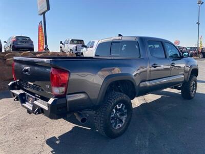 2017 Toyota Tacoma TRD Off-Road   - Photo 6 - Roosevelt, UT 84066