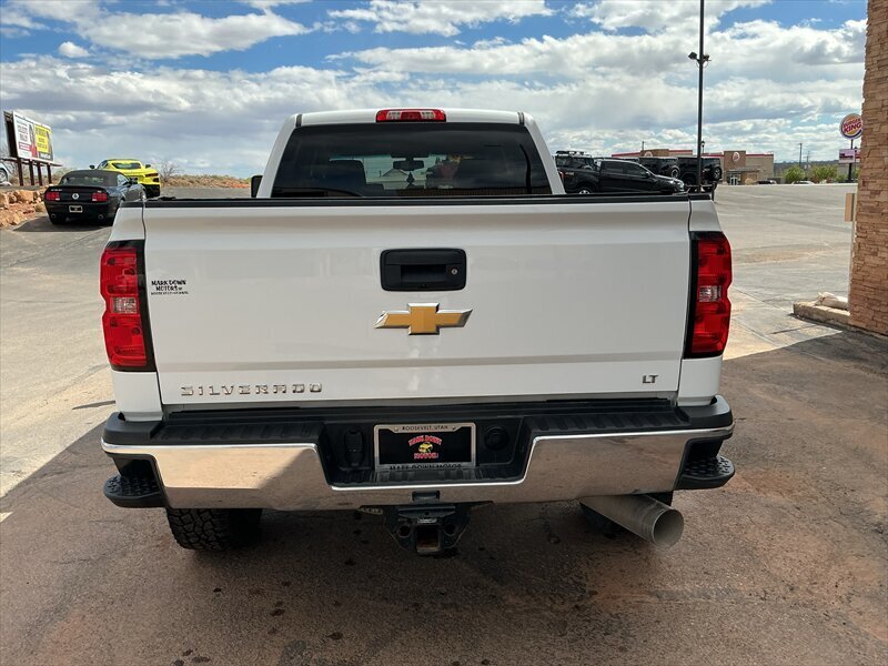 2019 Chevrolet Silverado 2500 LT - Photo 4 - Roosevelt, UT 84066