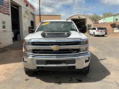 2019 Chevrolet Silverado 2500 LT   - Photo 2 - Roosevelt, UT 84066