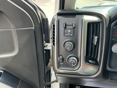 2019 Chevrolet Silverado 2500 LT   - Photo 8 - Roosevelt, UT 84066