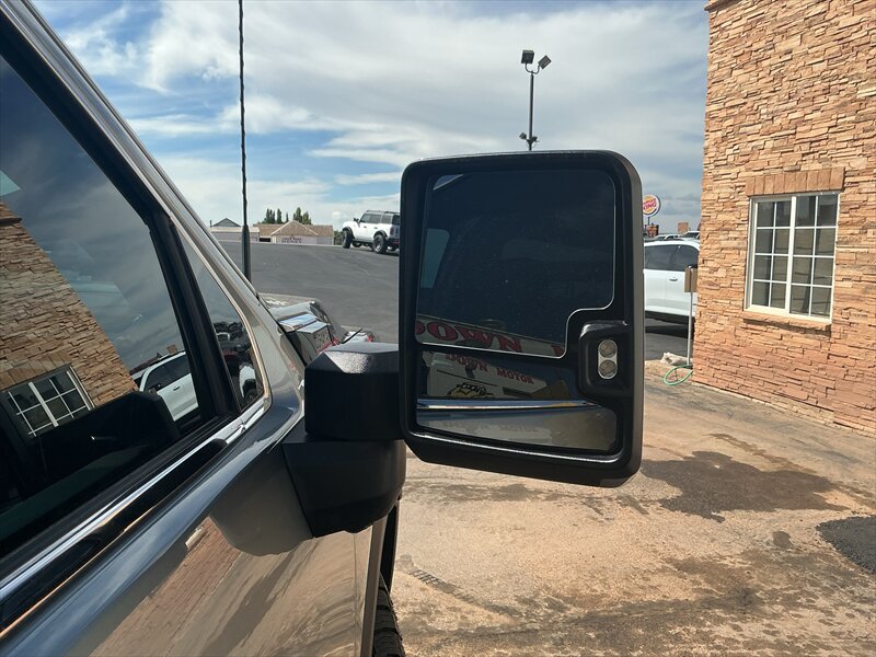 2024 GMC Sierra 3500 Denali - Photo 5 - Roosevelt, UT 84066