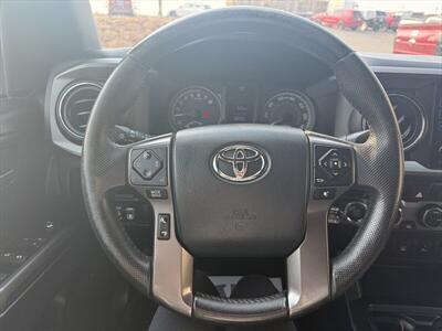 2017 Toyota Tacoma TRD Off-Road   - Photo 10 - Roosevelt, UT 84066