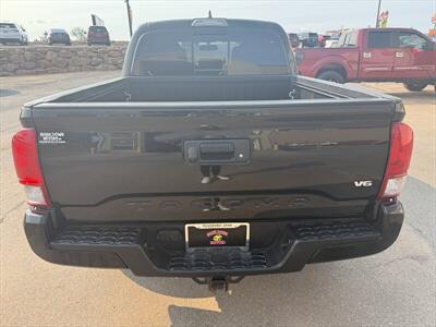 2017 Toyota Tacoma TRD Off-Road   - Photo 4 - Roosevelt, UT 84066