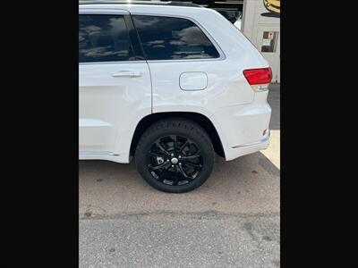 2020 Jeep Grand Cherokee Summit   - Photo 3 - Roosevelt, UT 84066