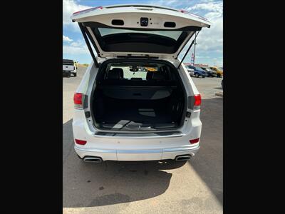 2020 Jeep Grand Cherokee Summit   - Photo 5 - Roosevelt, UT 84066