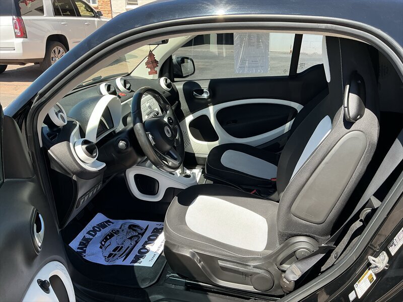2016 Smart fortwo passion - Photo 10 - Roosevelt, UT 84066