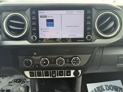 2020 Toyota Tacoma TRD Off-Road   - Photo 12 - Roosevelt, UT 84066