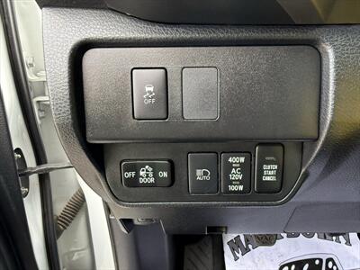 2020 Toyota Tacoma TRD Off-Road   - Photo 8 - Roosevelt, UT 84066