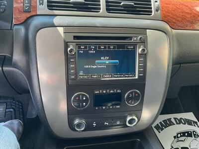 2008 GMC Sierra 2500 SLT   - Photo 11 - Roosevelt, UT 84066