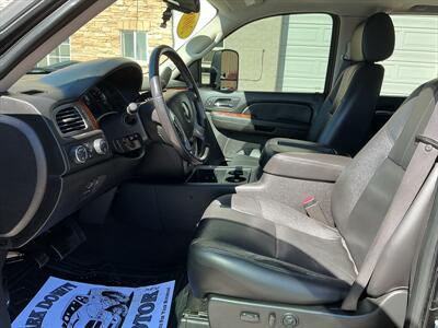 2008 GMC Sierra 2500 SLT   - Photo 8 - Roosevelt, UT 84066