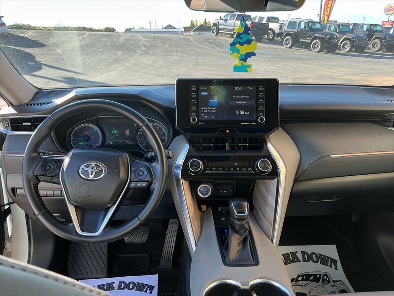 2022 Toyota Venza XLE - Photo 11 - Roosevelt, UT 84066