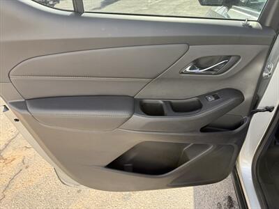 2019 Chevrolet Traverse LT Leather - Photo 16 - Roosevelt, UT 84066