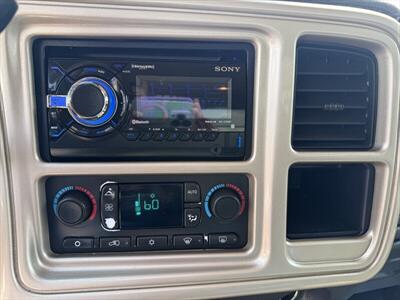 2004 Chevrolet Silverado 2500 LS   - Photo 13 - Roosevelt, UT 84066