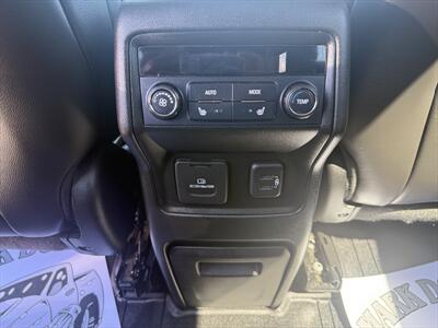 2019 GMC Acadia Denali   - Photo 8 - Roosevelt, UT 84066