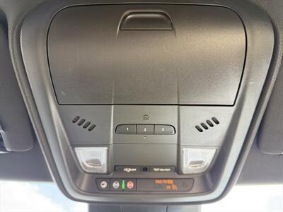 2024 Cadillac XT4 Luxury   - Photo 14 - Roosevelt, UT 84066