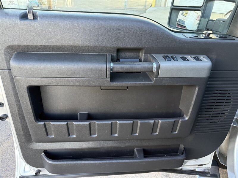 2012 Ford F-350 Lariat - Photo 6 - Roosevelt, UT 84066