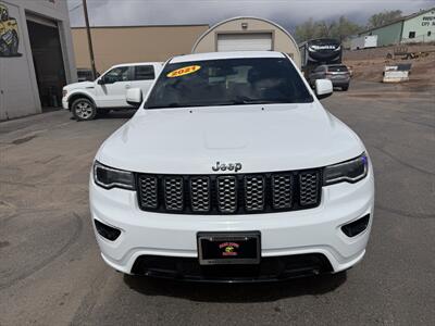 2021 Jeep Grand Cherokee Laredo X   - Photo 2 - Roosevelt, UT 84066