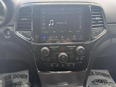 2021 Jeep Grand Cherokee Laredo X   - Photo 10 - Roosevelt, UT 84066