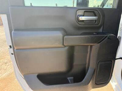 2022 Chevrolet Silverado 3500HD CC Work Truck   - Photo 13 - Roosevelt, UT 84066