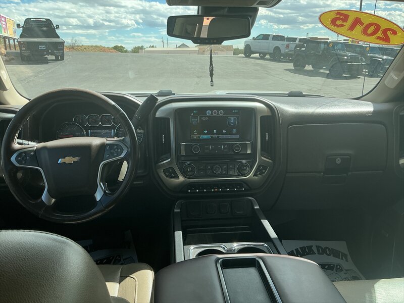 2015 Chevrolet Silverado 3500 LTZ - Photo 10 - Roosevelt, UT 84066