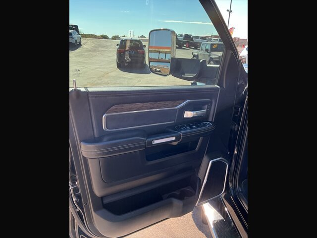 2019 RAM 3500 Laramie - Photo 7 - Roosevelt, UT 84066