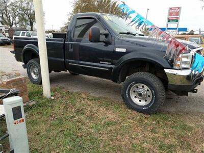 2000 Ford F-350 Super Duty XL 2dr Standard Cab XL   - Photo 2 - Topeka, KS 66609