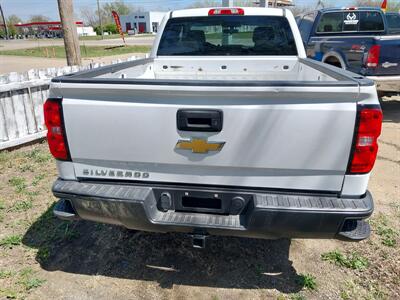 2018 Chevrolet Silverado 1500 Work Truck  Crew cab - Photo 3 - Topeka, KS 66609