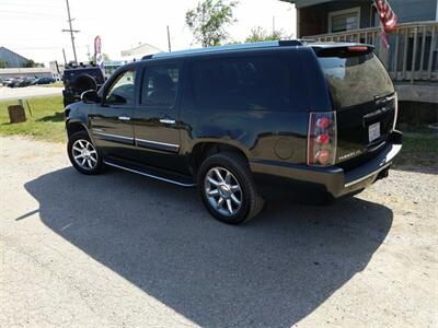 2007 GMC Yukon XL Denali   - Photo 3 - Topeka, KS 66609