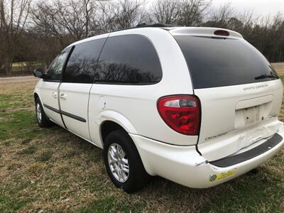 2003 Dodge Grand Caravan Sport   - Photo 4 - Topeka, KS 66609