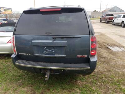 2007 GMC Yukon XL Denali   - Photo 2 - Topeka, KS 66609