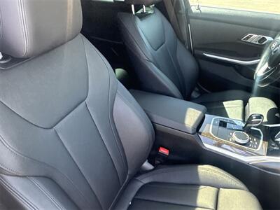 2021 BMW 3 Series 330i   - Photo 33 - McKinney, TX 75070
