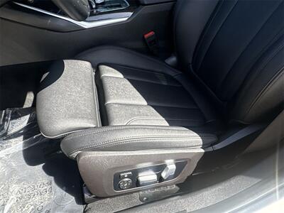 2021 BMW 3 Series 330i   - Photo 18 - McKinney, TX 75070