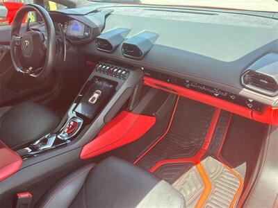 2020 Lamborghini Huracan EVO EVO   - Photo 32 - McKinney, TX 75070