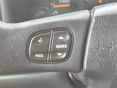 2006 GMC Sierra 2500HD SLE1   - Photo 13 - McKinney, TX 75070