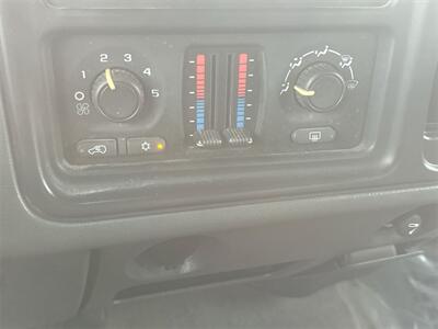 2006 GMC Sierra 2500HD SLE1   - Photo 25 - McKinney, TX 75070