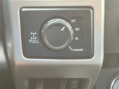 2017 Ford F-250SD Platinum   - Photo 27 - McKinney, TX 75070