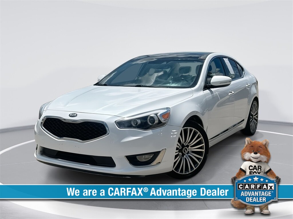 2016 Kia Cadenza Premium - Photo 1 - McKinney, TX 75070