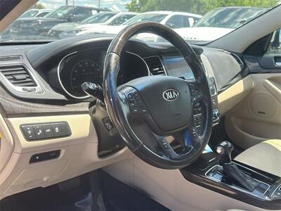 2016 Kia Cadenza Premium   - Photo 17 - McKinney, TX 75070