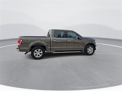 2015 Ford F-150 XLT   - Photo 8 - McKinney, TX 75070