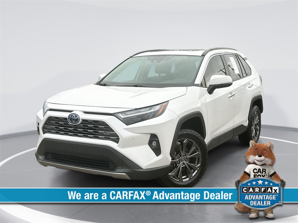 2022 Toyota RAV4 Hybrid Limited - Photo 1 - McKinney, TX 75070