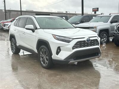 2022 Toyota RAV4 Hybrid Limited   - Photo 11 - McKinney, TX 75070