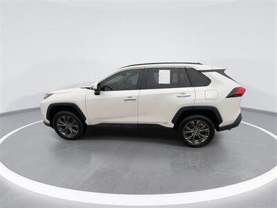 2022 Toyota RAV4 Hybrid Limited   - Photo 5 - McKinney, TX 75070