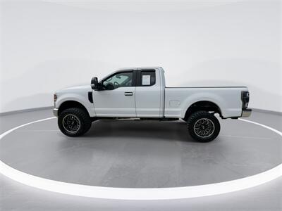 2020 Ford F-250SD XLT   - Photo 2 - McKinney, TX 75070