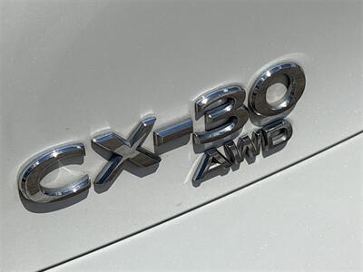 2023 Mazda CX-30 2.5 S Premium Package   - Photo 10 - McKinney, TX 75070