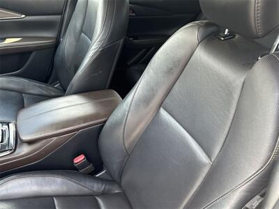 2023 Mazda CX-30 2.5 S Premium Package   - Photo 17 - McKinney, TX 75070