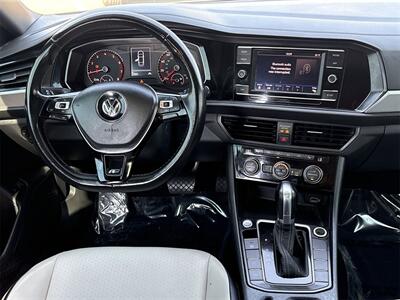 2019 Volkswagen Jetta R-Line   - Photo 21 - McKinney, TX 75070